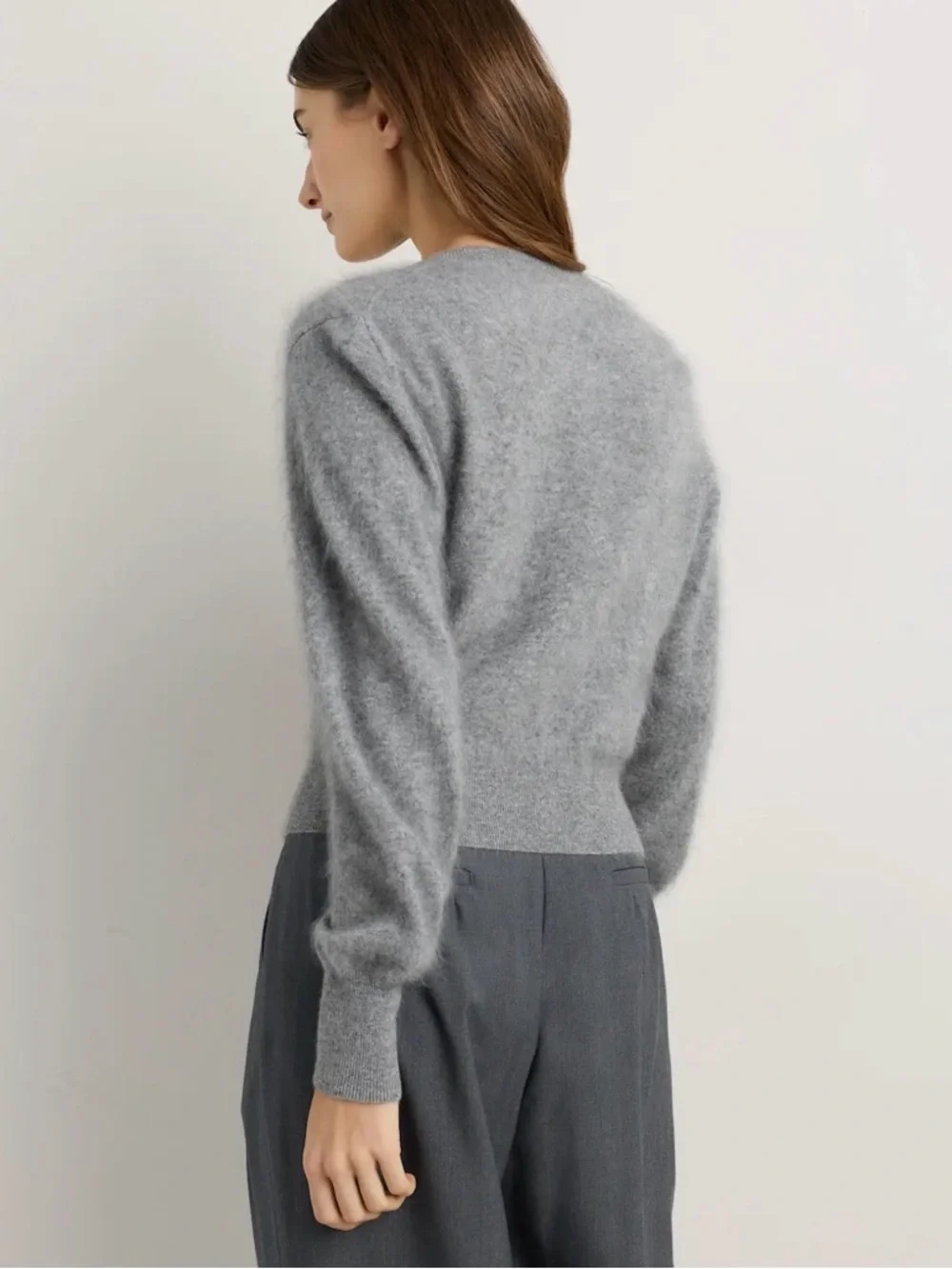 Quince Brushed Cashmere Shrunken V-Neck Sweater Gray Large NWT